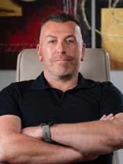 Dr. Rainer Schenk